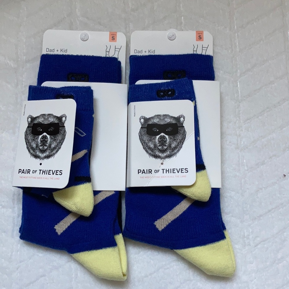 (2) Thieves Dad+Kids Twinsies Socks